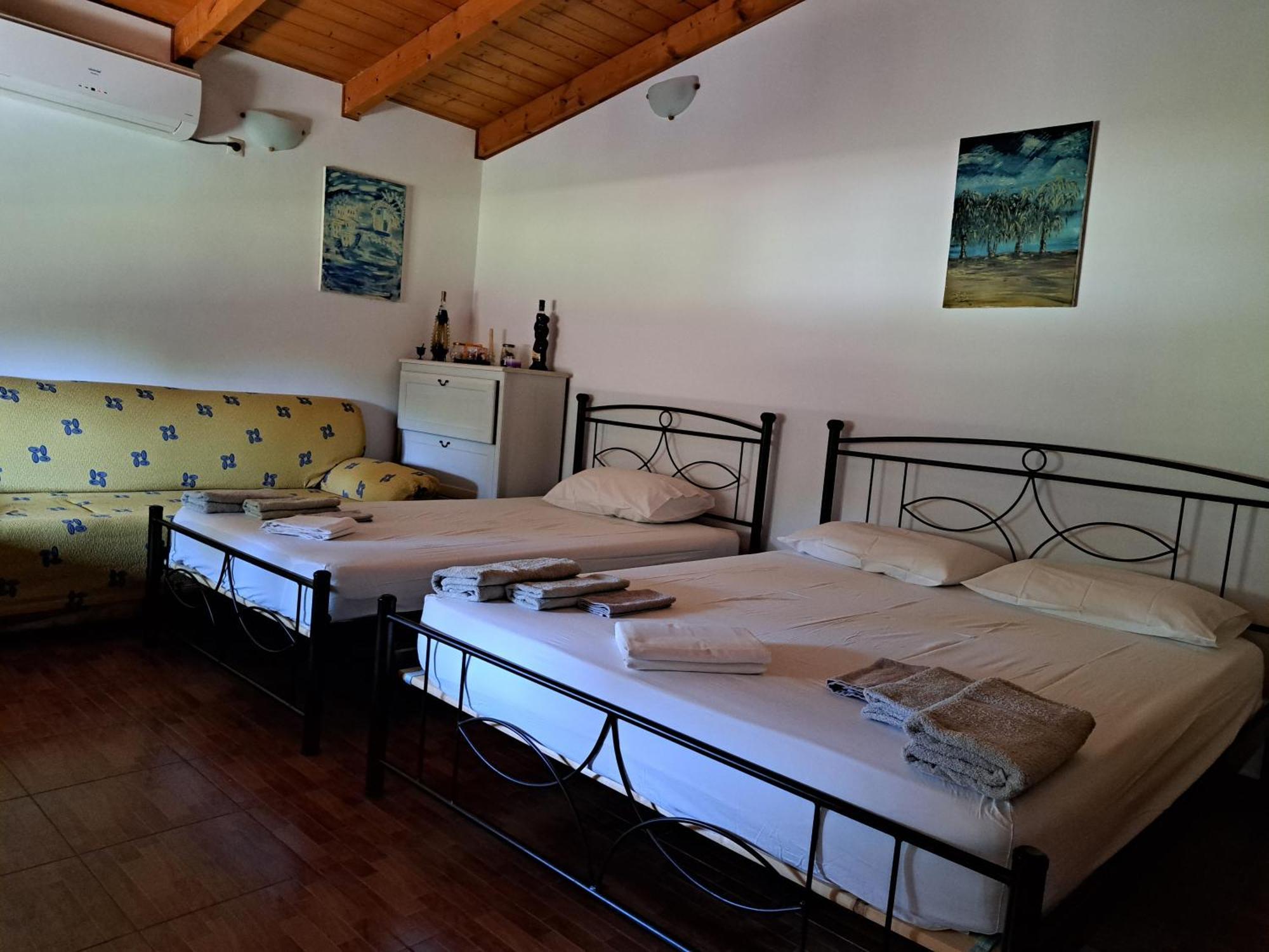 Garden House-Free Transfer From Airport Villa Artemida  Exterior photo